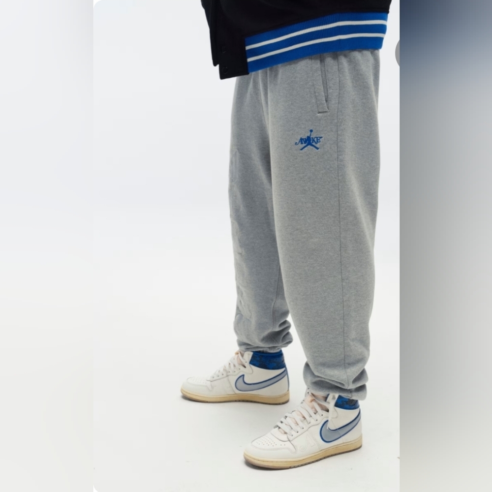 NIB Jordan x Awake NY Air Ship Sneakers - Picture 5 of 13